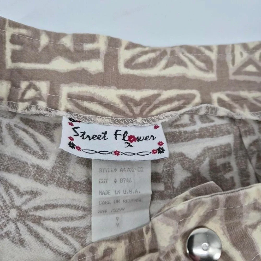 Y2K 90s Hawaiian brown and cream patterned cotton‎ shorts